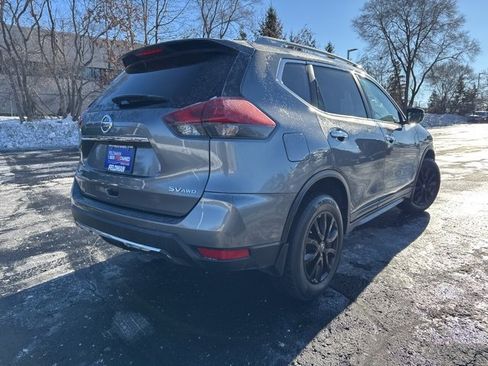 Used 2020 Nissan Rogue SV image 5