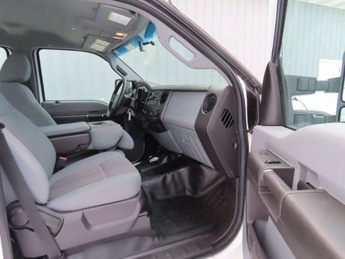 Used 2014 Ford F250 XL w/ Power Equipment Group image 23