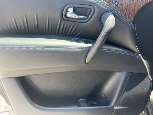 Used 2019 Nissan Armada SL w/ Premium Package RWD image 8