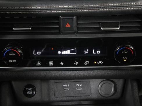 Certified 2024 Nissan Rogue SV image 22