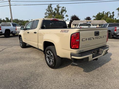 Used 2021 Chevrolet Colorado Z71 AWD/4WD image 4