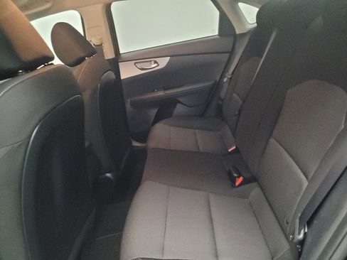 Used 2023 Kia Forte LXS FWD image 18