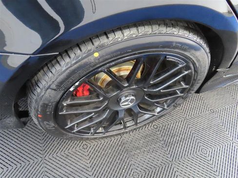 Used 2016 Mercedes-Benz CLS 63 AMG S-Model w/ Premium Package II image 9