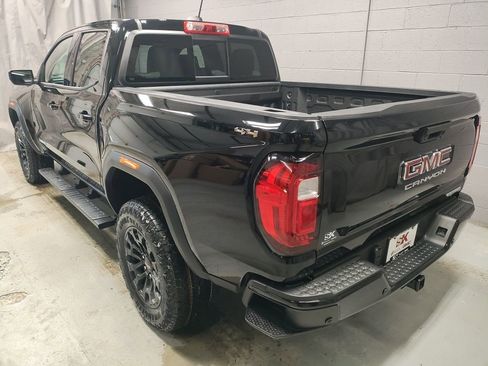 New 2026 GMC Canyon Elevation w/ Convenience Package image 19