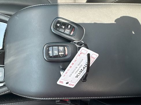 Used 2024 Honda Accord Touring image 35
