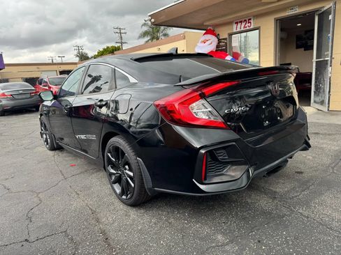 Used 2018 Honda Civic Si image 6