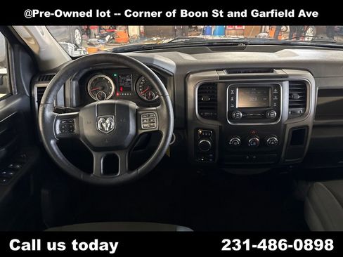 Used 2016 RAM 1500 Express w/ Black Ram 1500 Express Group AWD/4WD image 17