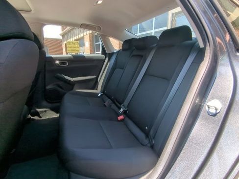 Used 2024 Honda Civic EX image 25