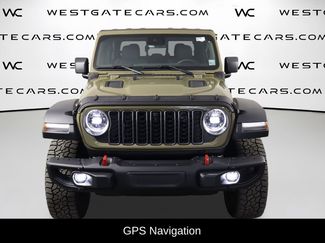 Used 2025 Jeep Gladiator Rubicon w/ Safety Group AWD/4WD video 2