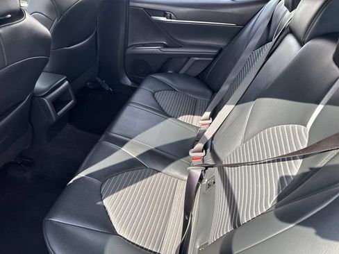 Used 2023 Toyota Camry SE FWD image 16