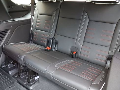Used 2026 GMC Yukon AT4 Ultimate w/ LPO, Floor Liner Package AWD/4WD image 7