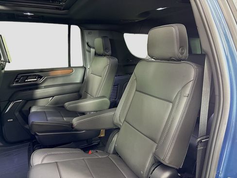 New 2026 GMC Yukon XL Denali AWD/4WD image 25