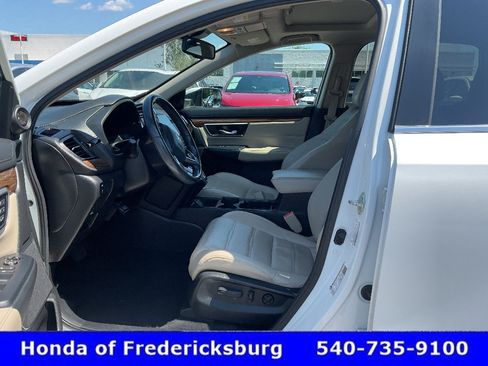 Certified 2019 Honda CR-V Touring image 21