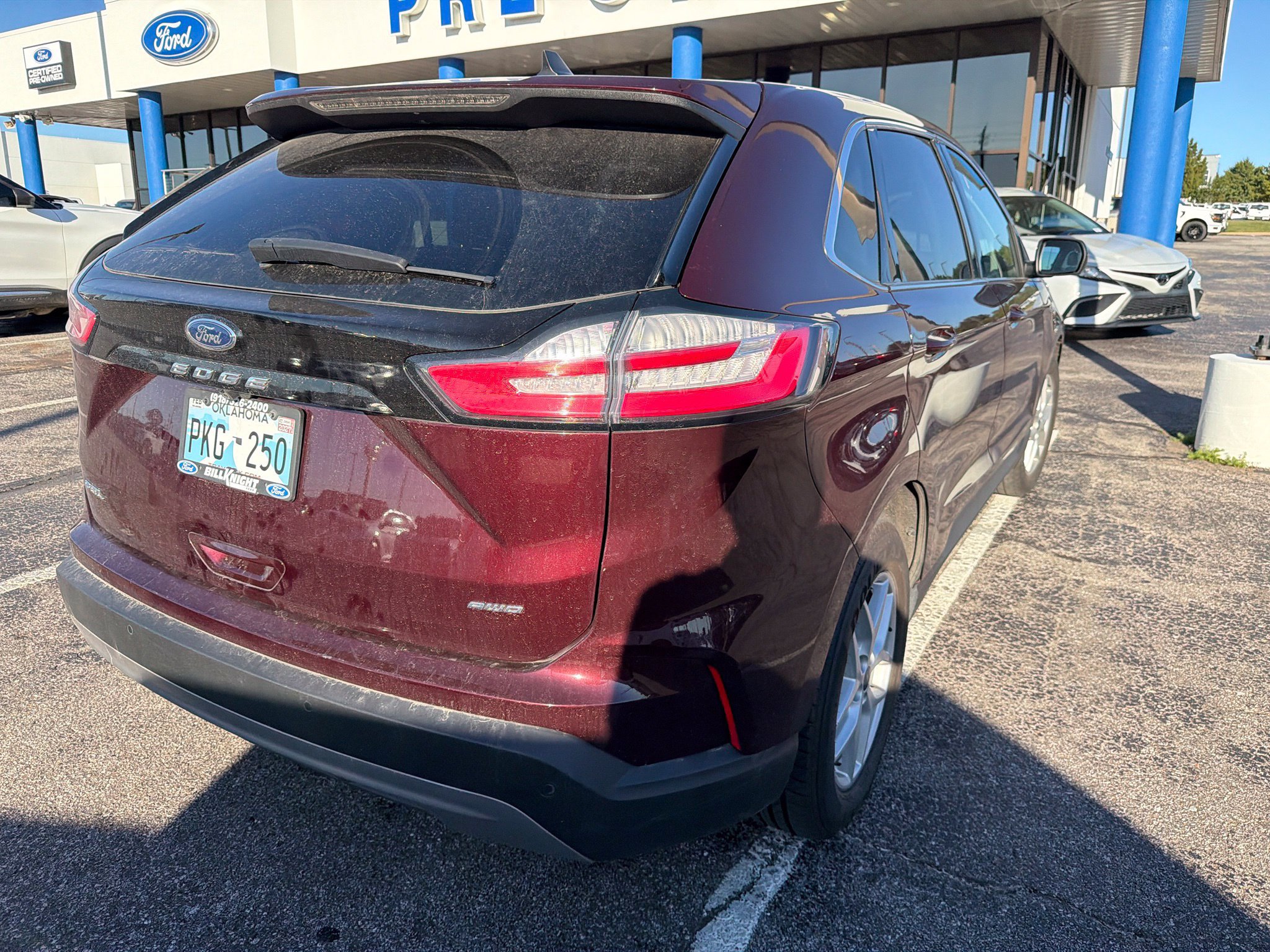 Used 2021 Ford Edge SEL AWD/4WD image 4
