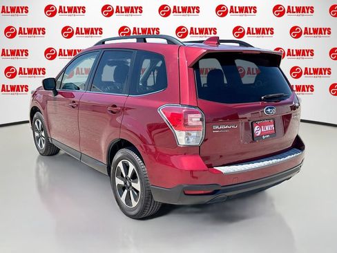 Used 2018 Subaru Forester 2.5i Limited AWD/4WD image 8
