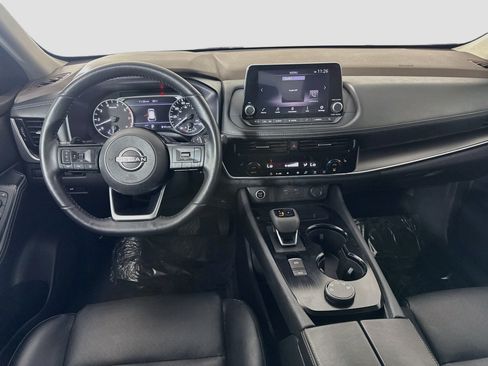 Used 2022 Nissan Rogue SV w/ SV Premium Package AWD/4WD image 17