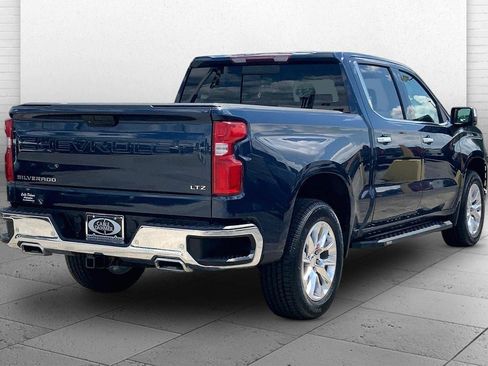 Used 2021 Chevrolet Silverado 1500 LTZ AWD/4WD image 12