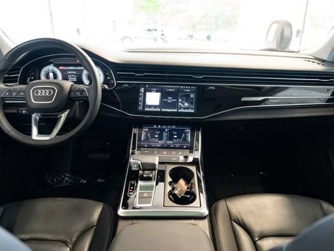 Certified 2023 Audi Q8 Premium w/ Convenience Package AWD/4WD image 9