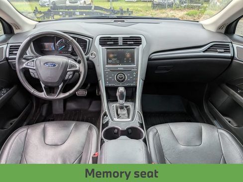 Used 2014 Ford Fusion Titanium FWD image 24