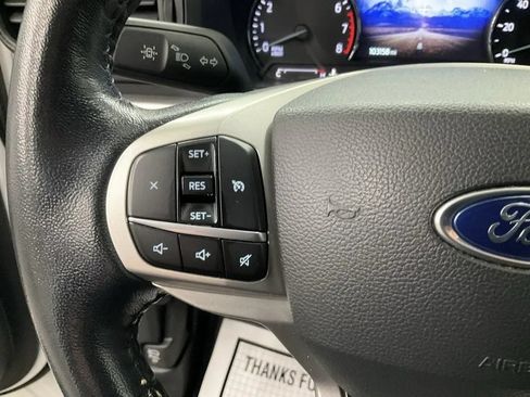 Used 2022 Ford Explorer XLT AWD/4WD image 13