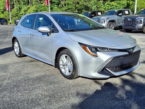 Used 2019 Toyota Corolla SE FWD image 1