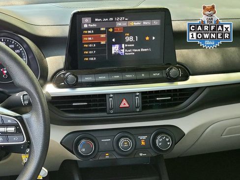 Used 2023 Kia Forte LXS w/ LXS Technology Package FWD image 14