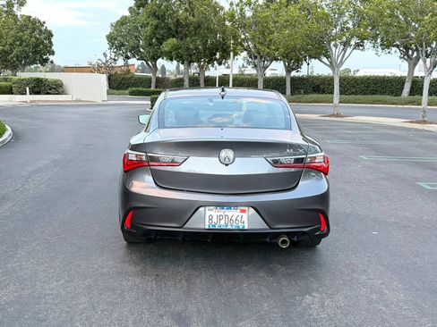 Used 2019 Acura ILX FWD image 5
