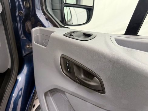Used 2015 Ford Transit 150 XL image 16