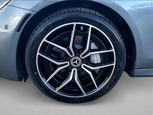 Used 2022 Mercedes-Benz E 450 4MATIC Sedan image 10