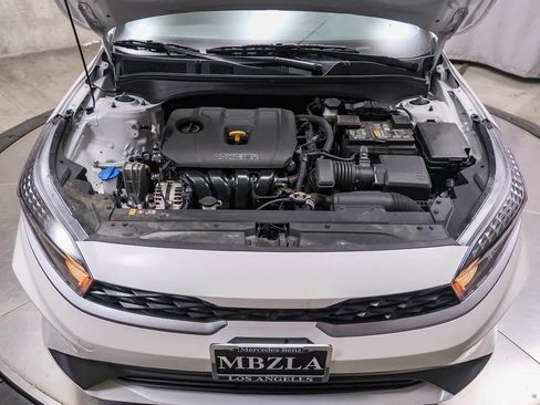 Used 2023 Kia Forte LXS w/ LXS Technology Package image 28