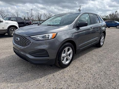 New 2024 Ford Edge SE image 4