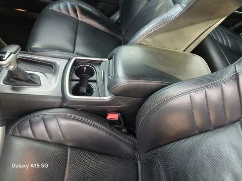 Used 2016 Dodge Charger SRT w/ Harman/Kardon Audio Group RWD image 8