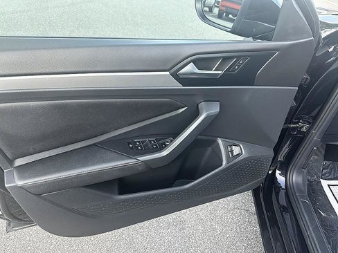 Used 2024 Volkswagen Jetta S FWD image 19