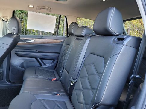 New 2026 Volkswagen Atlas SE AWD/4WD image 14
