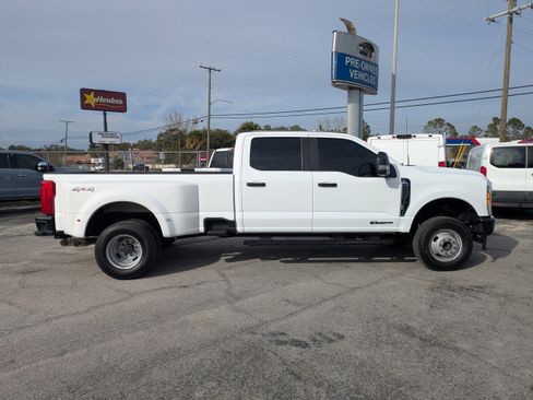 Used 2024 Ford F350 XL image 3