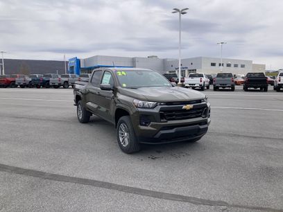 Used 2024 Chevrolet Colorado LT w/ LT Convenience Package
