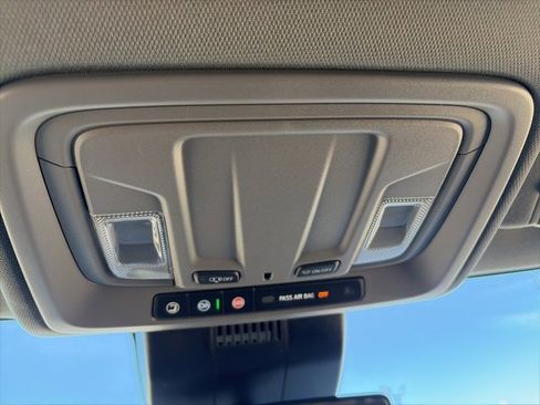 New 2026 Chevrolet Silverado 1500 W/T w/ WT Value Package image 25