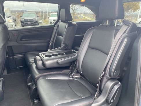Used 2023 Honda Odyssey Sport image 23