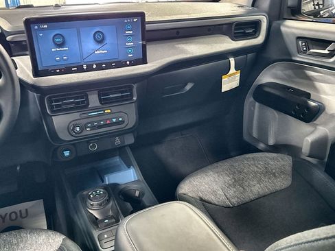 New 2026 Ford Maverick XLT image 26