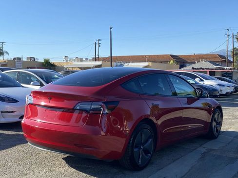 Used 2018 Tesla Model 3 Long Range image 4