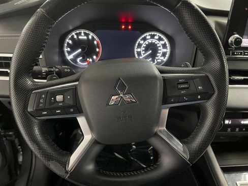 Used 2022 Mitsubishi Outlander SE AWD/4WD image 20