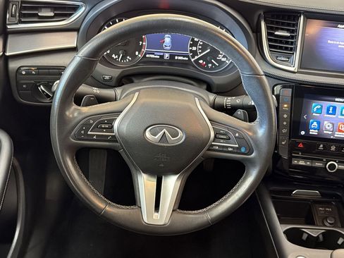 Used 2022 INFINITI QX50 Luxe image 17