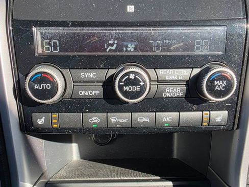 Used 2020 Subaru Ascent Limited w/ Popular Package #2A image 38