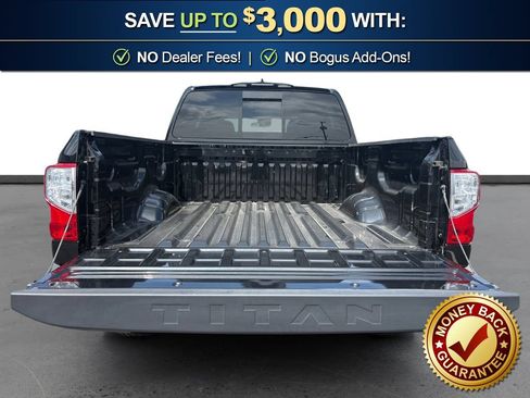 Used 2024 Nissan Titan SV AWD/4WD image 23