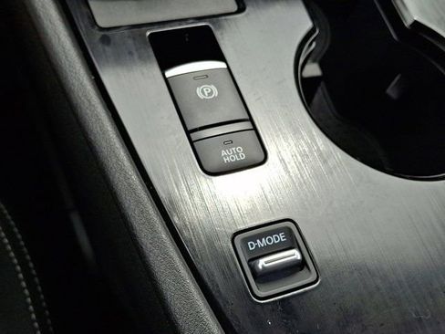 Used 2024 Nissan Rogue SV image 29