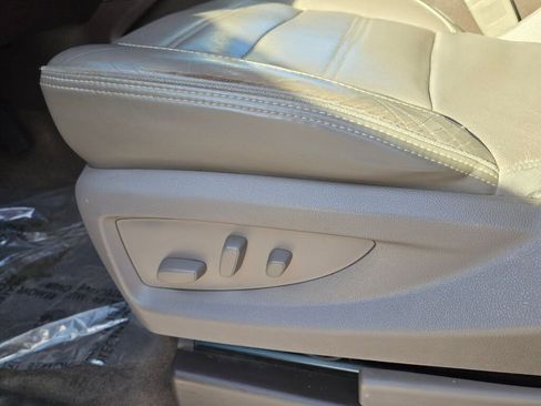 Used 2018 GMC Yukon XL Denali w/ Denali Ultimate Package image 25