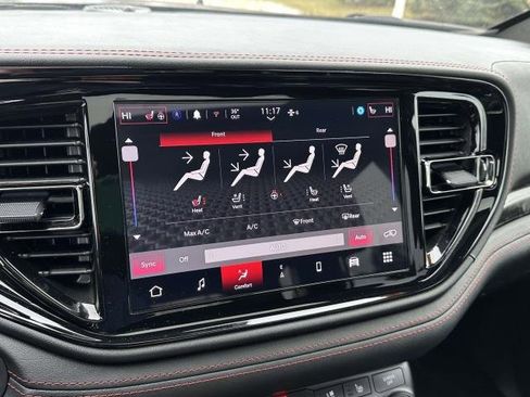 Used 2024 Dodge Durango R/T image 21