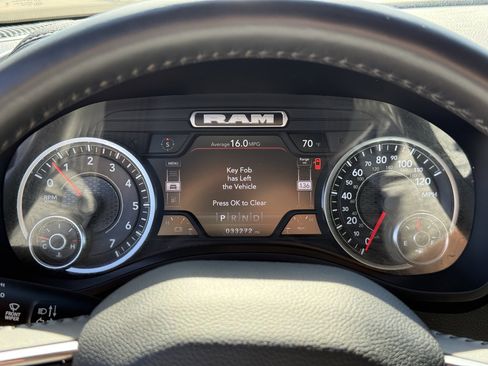 Used 2024 RAM 1500 Laramie image 18