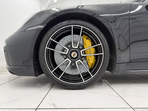 Certified 2022 Porsche 911 Turbo image 19