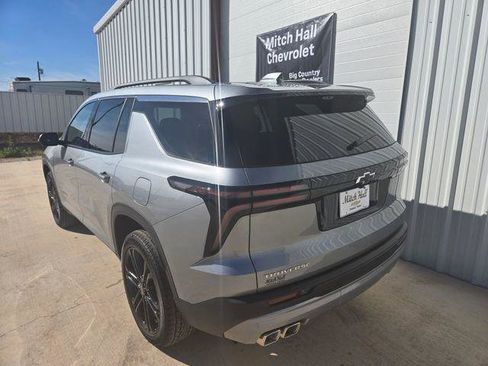 New 2026 Chevrolet Traverse LT w/ Driver Confidence Package FWD image 8